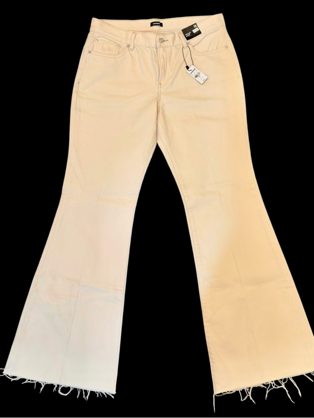 EXPRESS ’70s Flare Mid Rise Jeans Size 12L Ivory Cream Raw Hem NWT Boho Retro